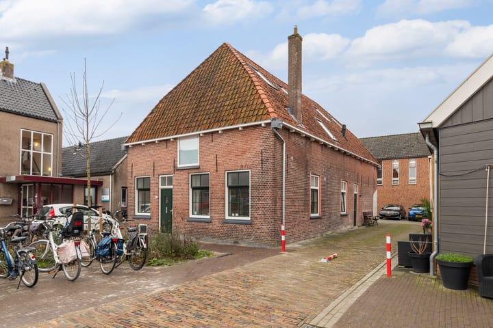 Foto 4 van Meeuwenplein 4-F