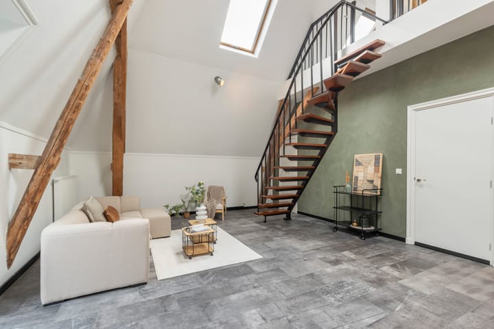 Foto 14 van Meeuwenplein 4-F