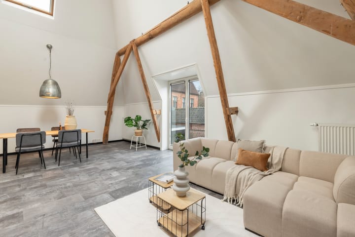 Foto 16 van Meeuwenplein 4-F