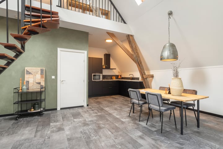 Foto 17 van Meeuwenplein 4-F