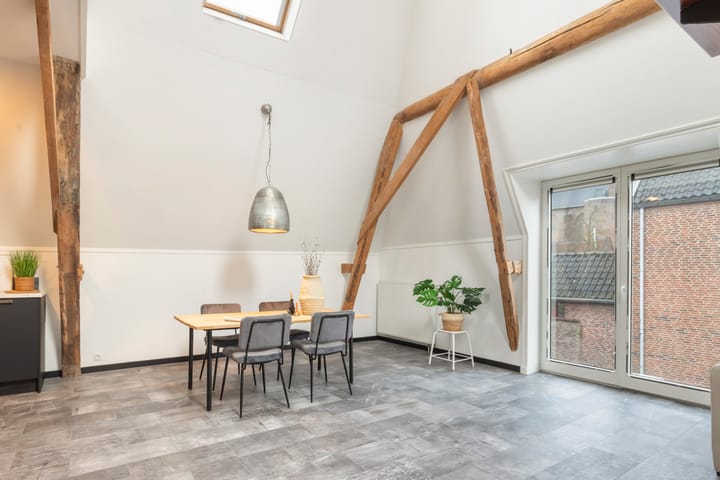 Foto 21 van Meeuwenplein 4-F