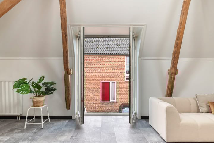 Foto 22 van Meeuwenplein 4-F