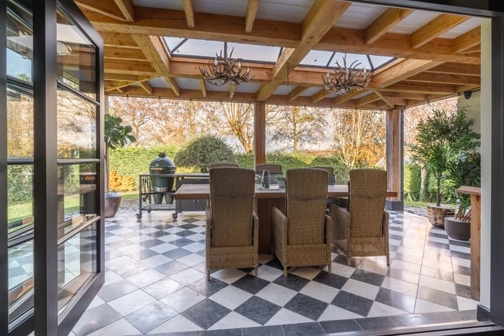 Foto 10 van Oosteinderweg 523