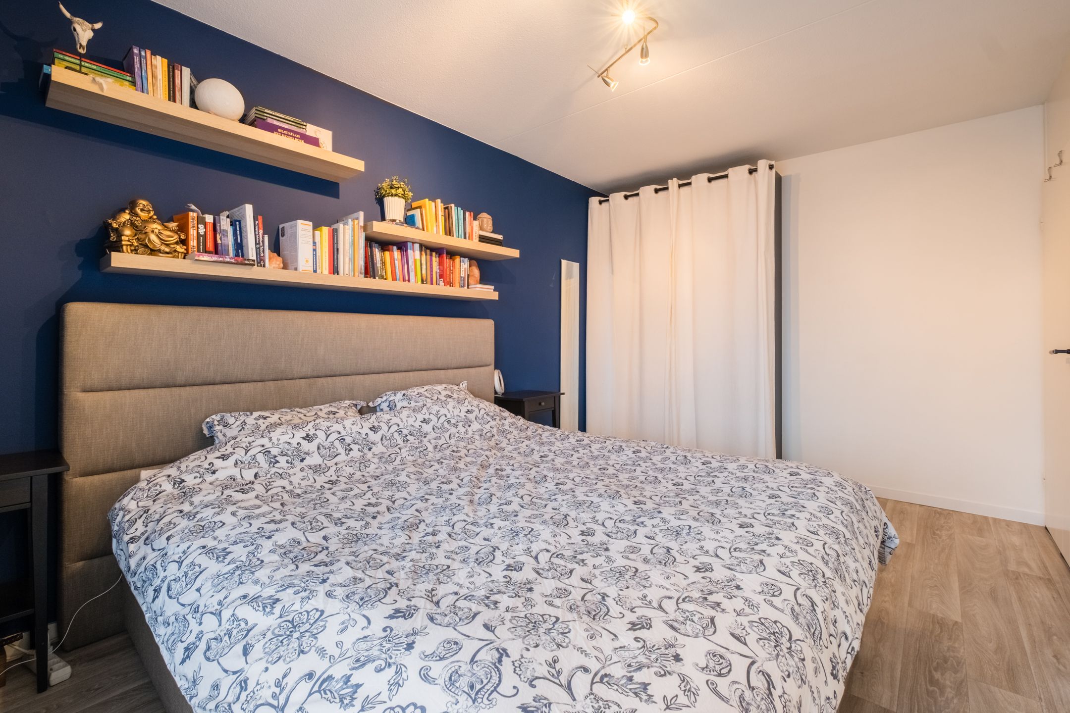 Foto 15 van Groes 49