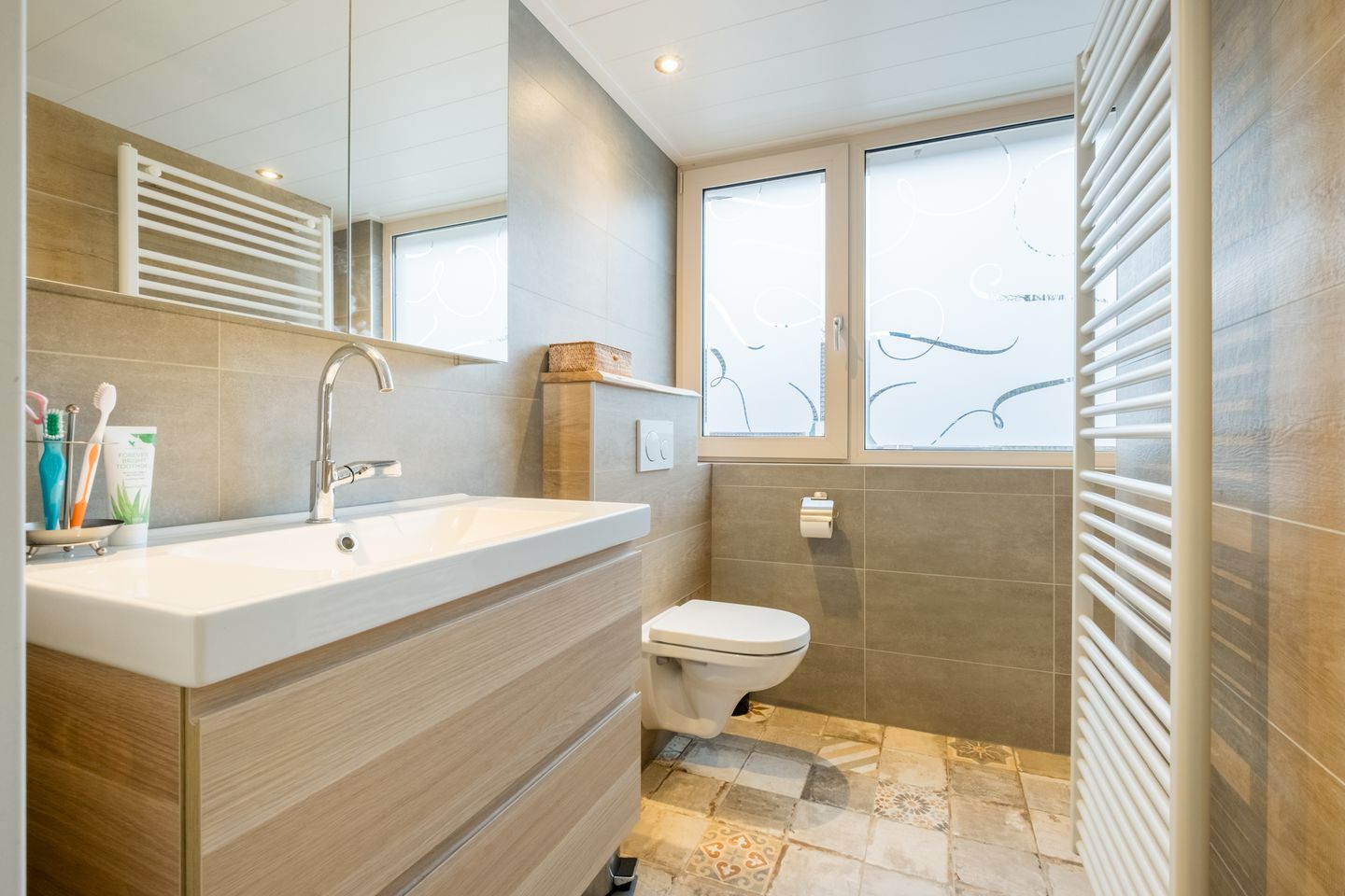 Foto 20 van Groes 49