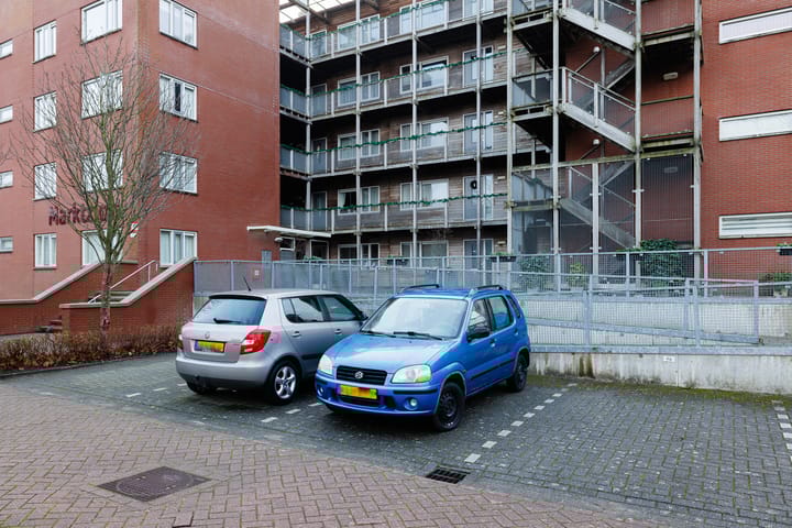 Photo 6 of Marktstraat 98