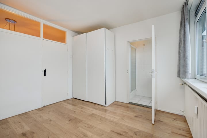 Photo 15 of Cornelis Bosstraat 16