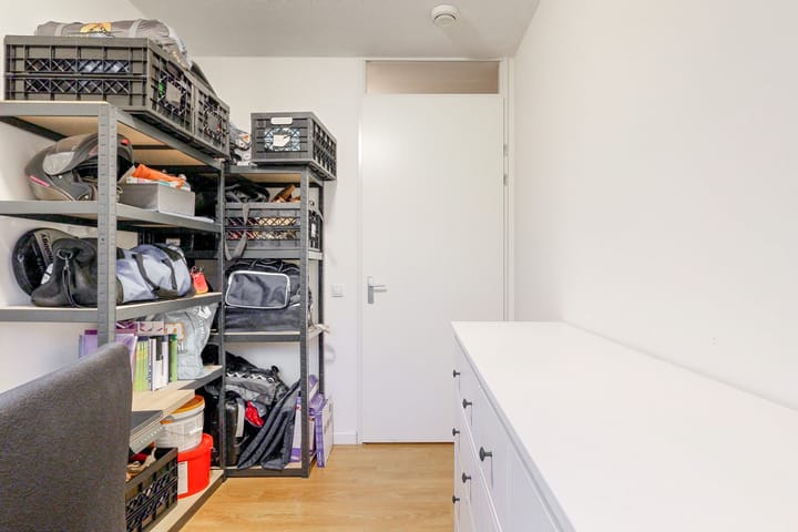 Foto 16 van Conradwerf 174