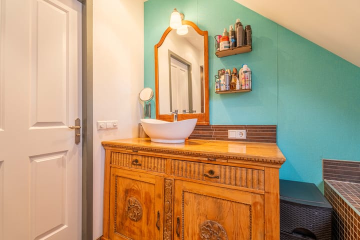 Photo 12 of Hessenstraat 24-A