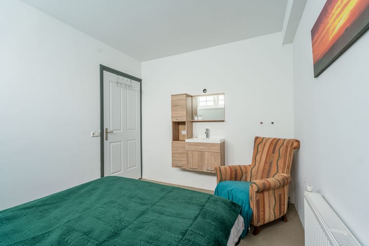 Photo 19 of Hessenstraat 24-A