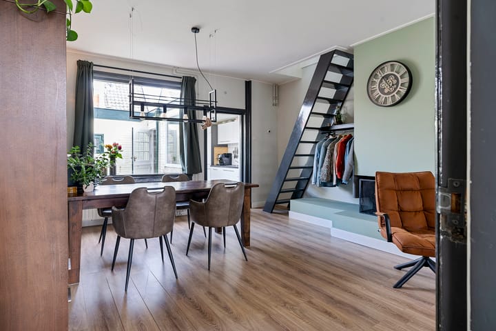 Foto 11 van Willem Loréstraat 67