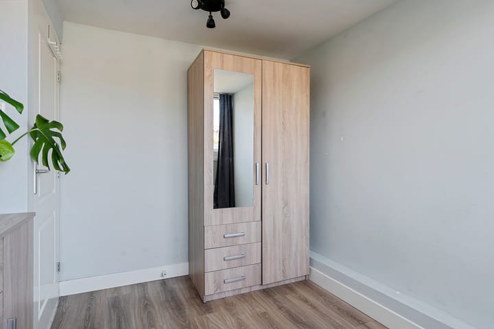 Foto 38 van Willem Loréstraat 67