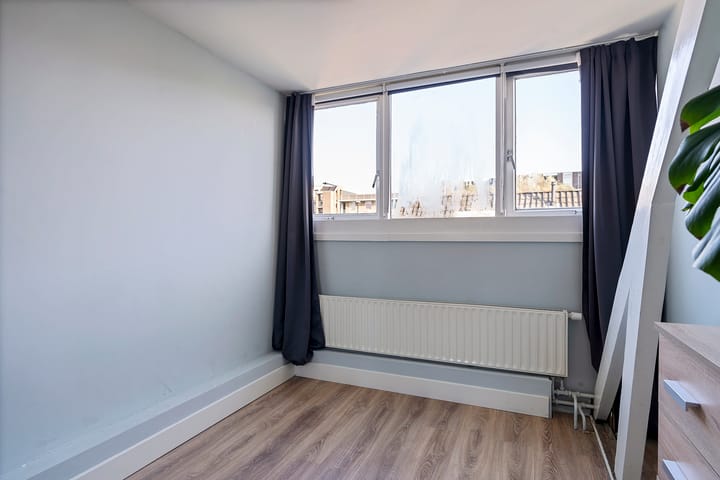 Foto 37 van Willem Loréstraat 67