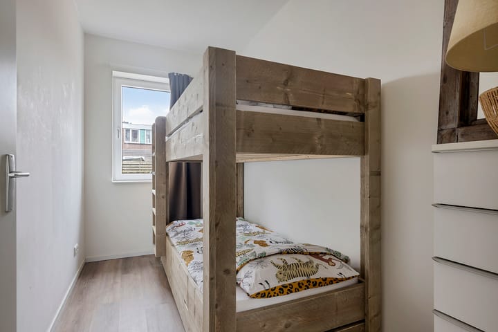 Foto 10 van van Schouwenburgstraat 15-002