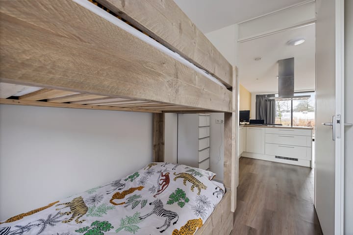 Foto 11 van van Schouwenburgstraat 15-002