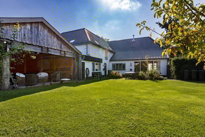 Foto 2 van Badhuisweg 1