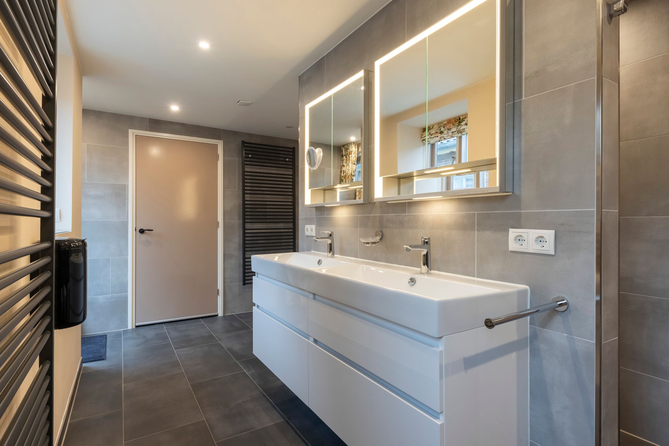 Foto 27 van Badhuisweg 1