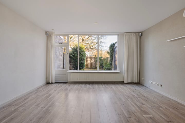 Foto 4 van Staringstraat 36