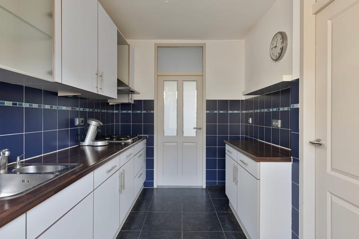 Foto 8 van Staringstraat 36