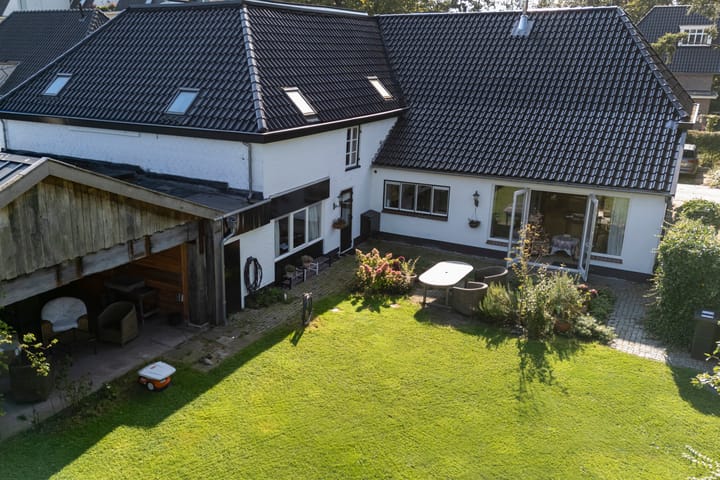 Foto 46 van Badhuisweg 1