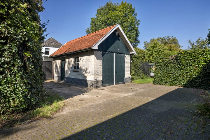 Foto 48 van Badhuisweg 1