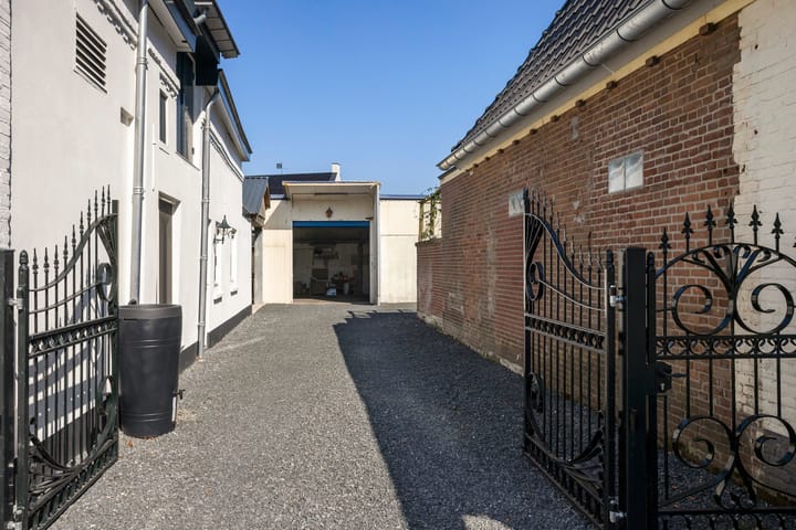 Foto 49 van Badhuisweg 1