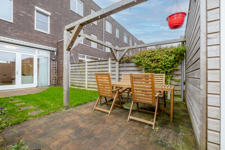 Foto 3 van Valeriaanweg 231