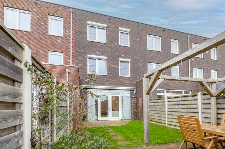 Foto 34 van Valeriaanweg 231