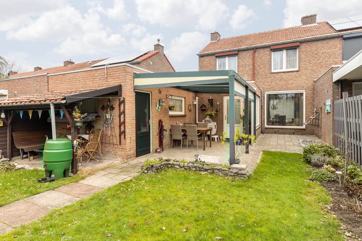 Foto 36 van Past Daemenstraat 30