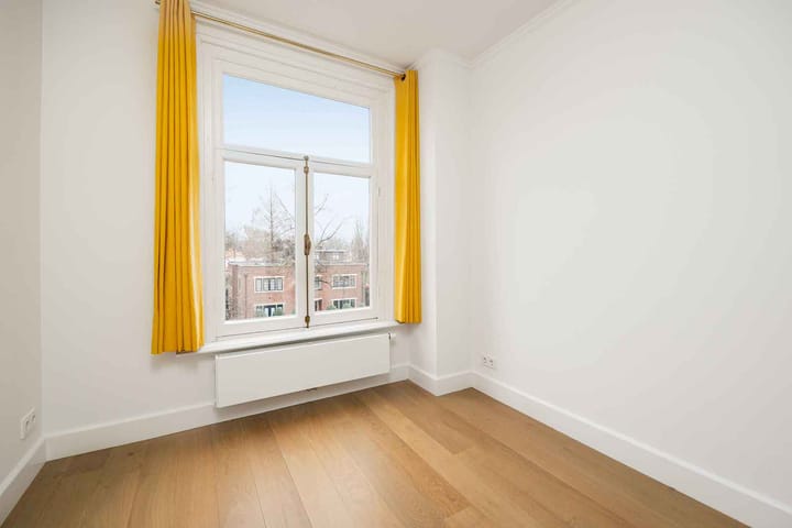 Photo 49 of Koningsweg 19