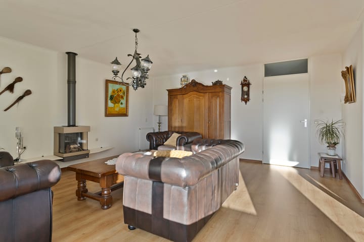 Photo 14 of Heermoesstraat 13