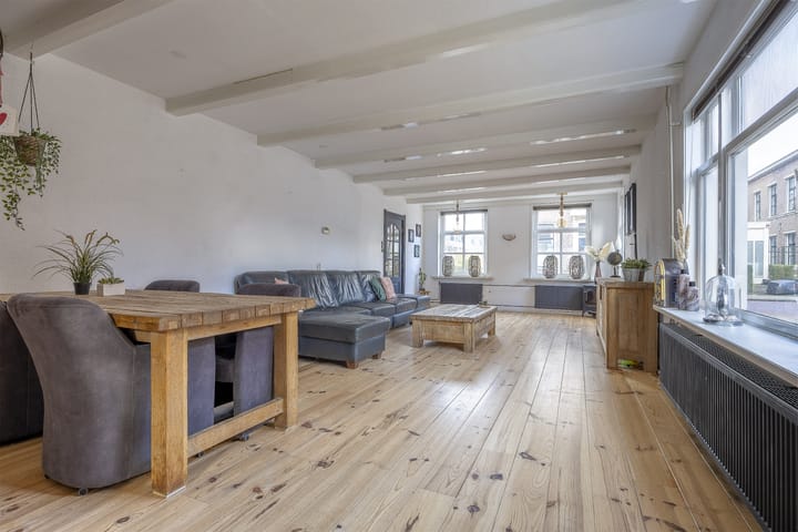 Foto 12 van Middelweg 31