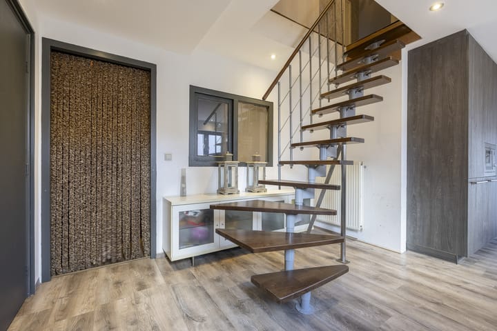 Foto 18 van Middelweg 31