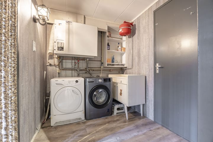 Foto 21 van Middelweg 31