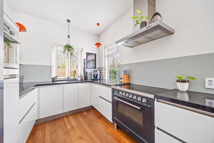 Foto 11 van Looierslaan 115