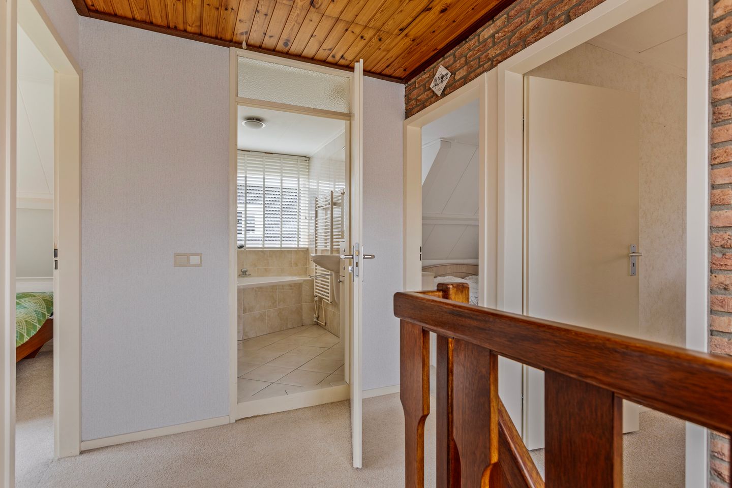 Foto 25 van Reuvekamp 10