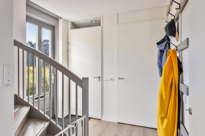 Foto 8 van Janus Baulingstraat 9