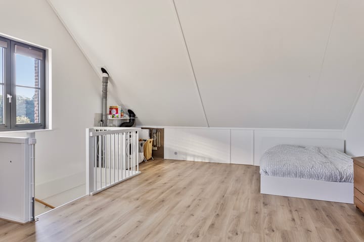 Foto 24 van Janus Baulingstraat 9