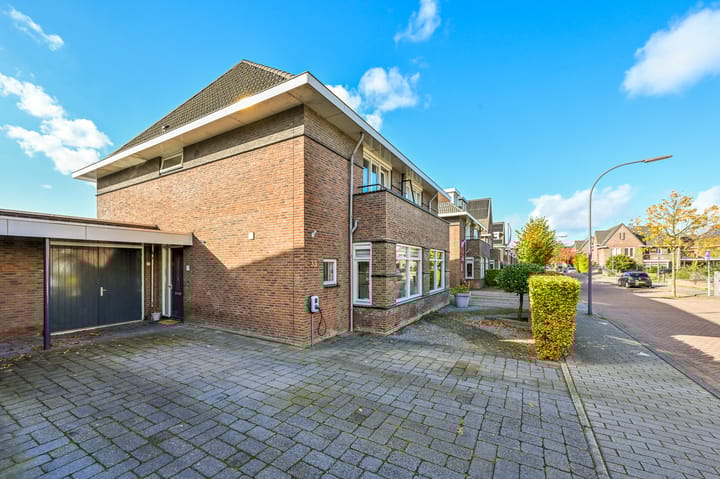 Foto 3 van Hooykamplaan 33