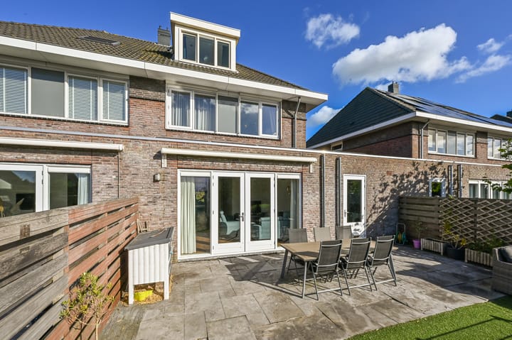 Photo 28 of Hooykamplaan 33