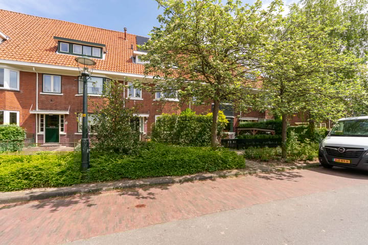 Foto 33 van Van Zuylen van Nijeveltstraat 30