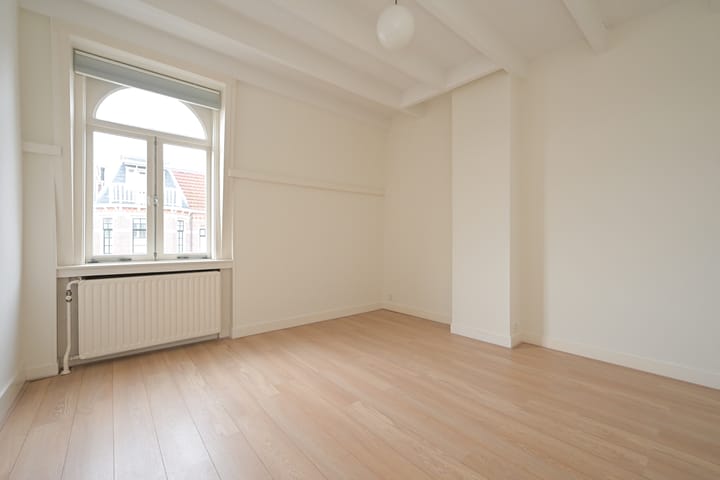 Photo 22 of Nassau Dillenburgstraat 26