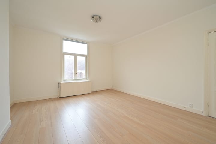 Photo 24 of Nassau Dillenburgstraat 26