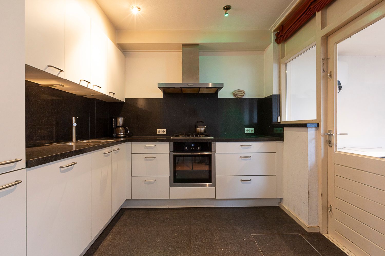 Photo 12 of Nieuwe Kazernelaan 63