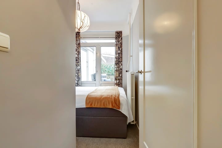 Foto 27 van Anna Paulownastraat 74-C