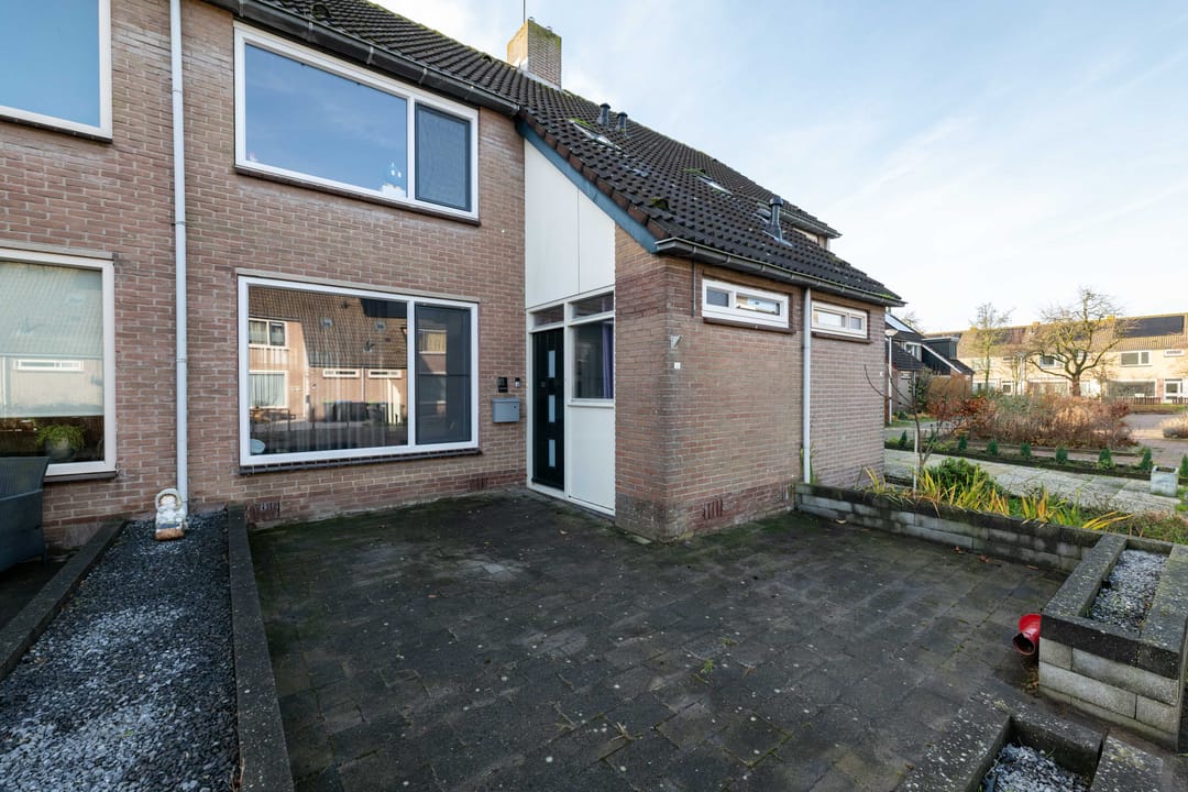 Foto 2 van Bloemhofplein 9