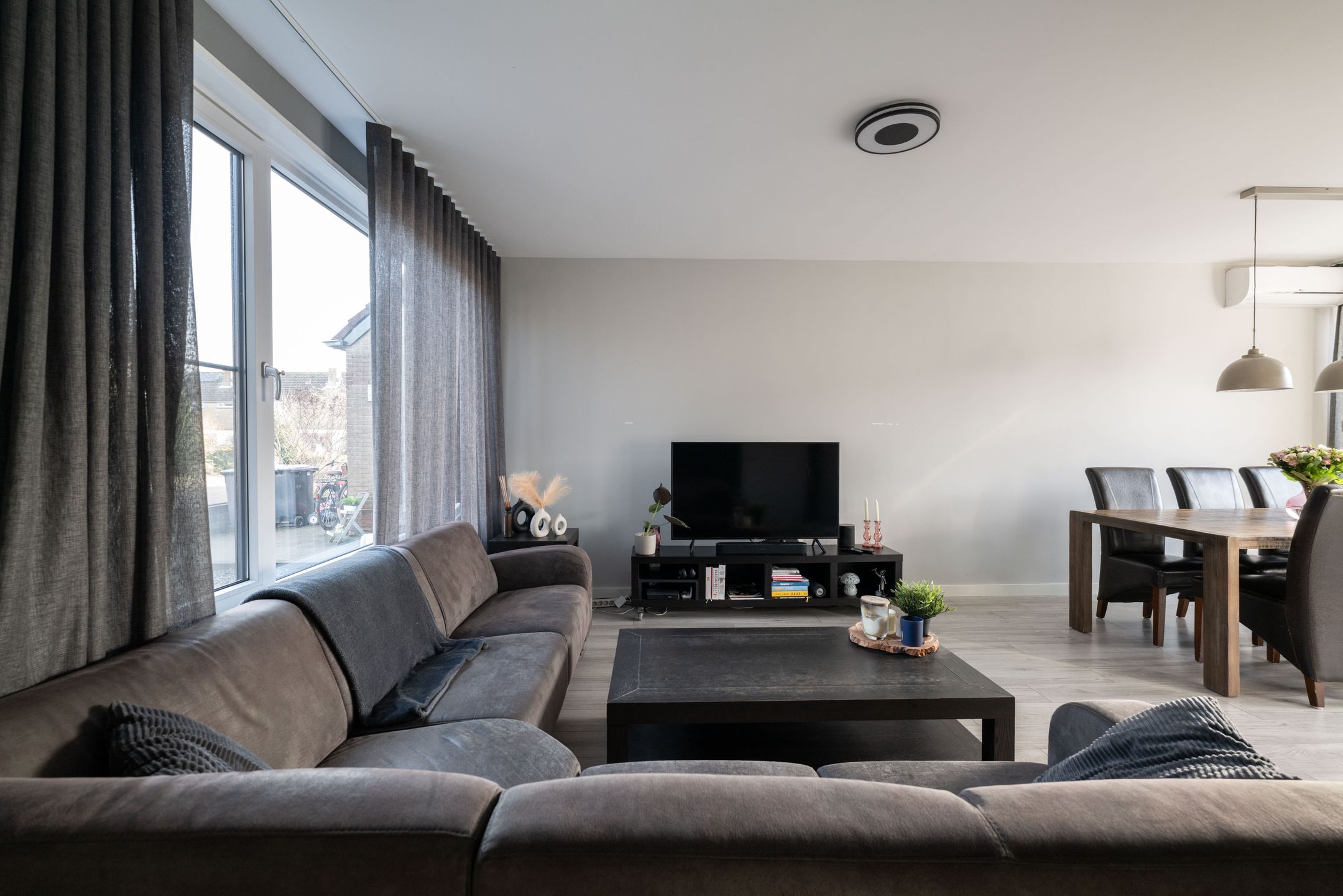 Foto 6 van Bloemhofplein 9