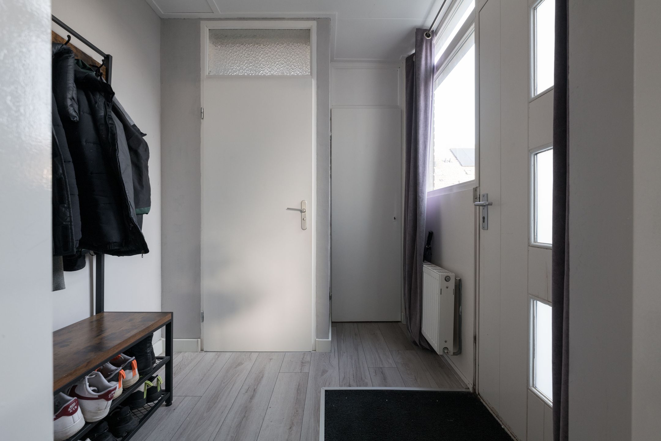 Foto 12 van Bloemhofplein 9