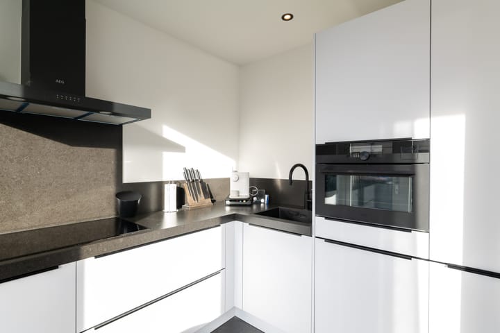 Foto 15 van Bloemhofplein 9