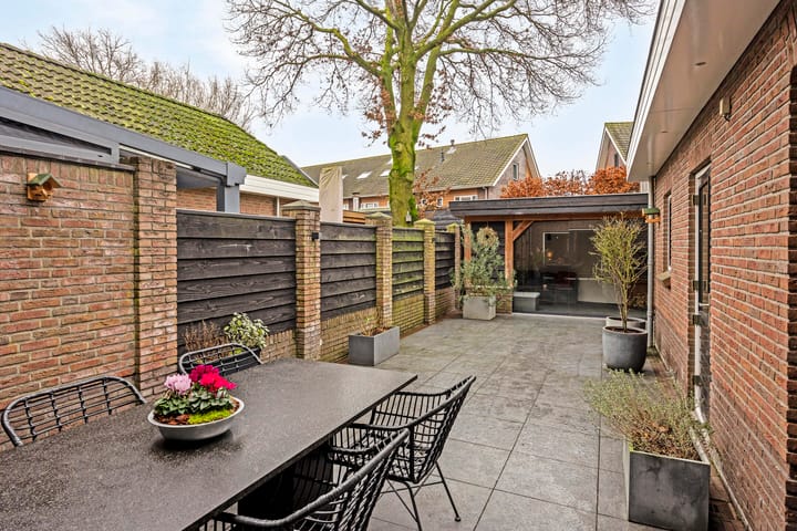 Foto 37 van Gentiaan 7